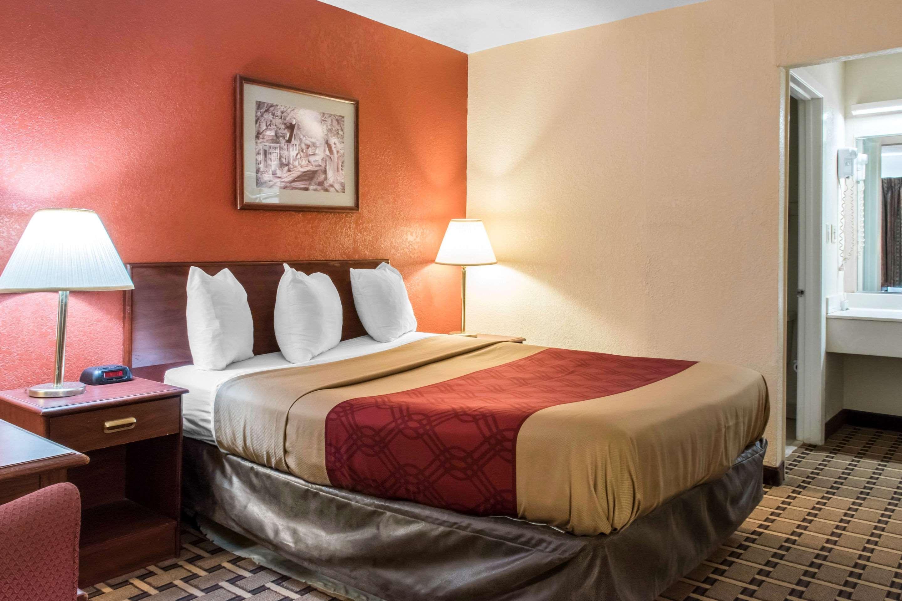 קרלייל Econo Lodge מראה חיצוני תמונה