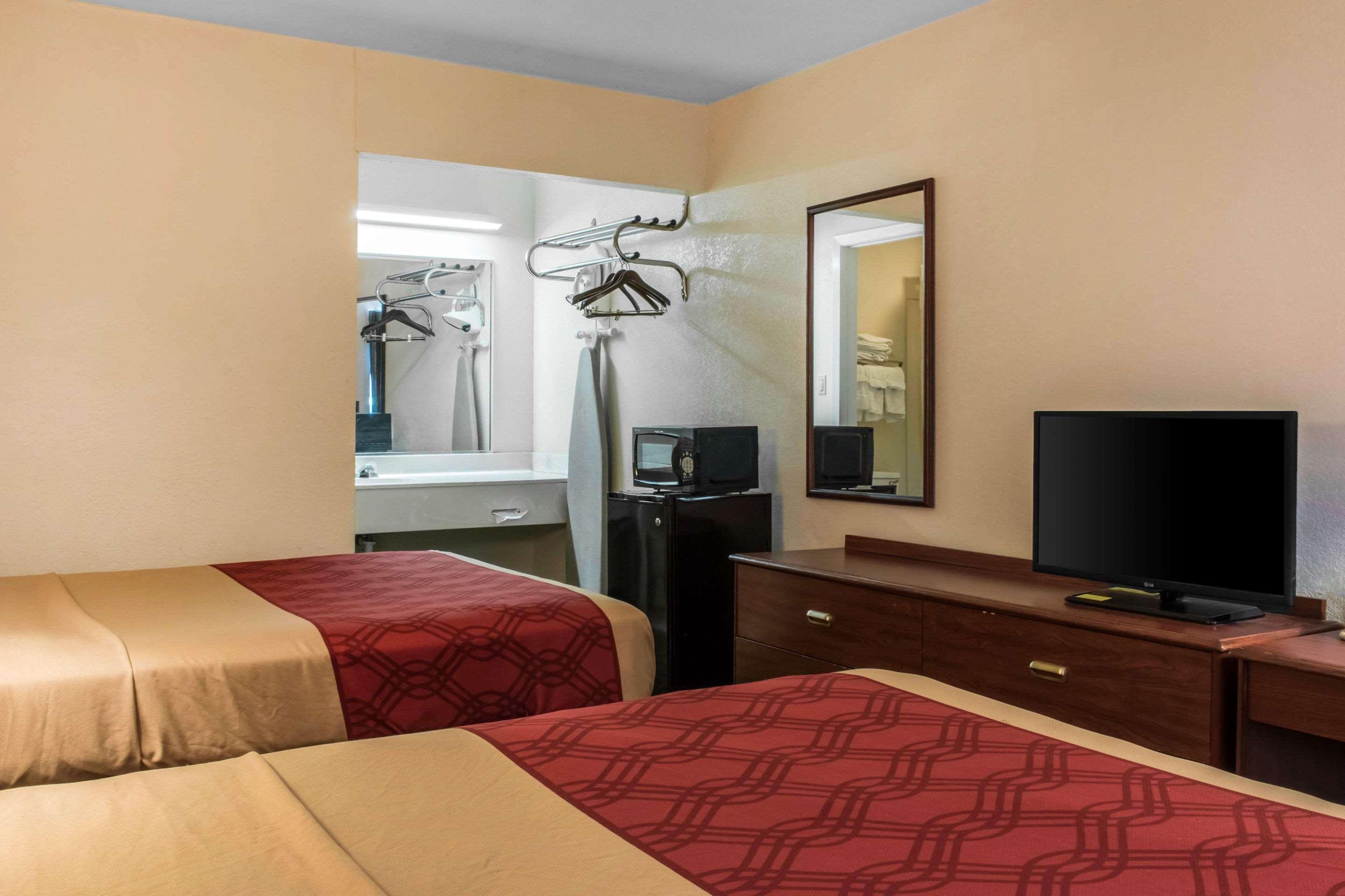 קרלייל Econo Lodge מראה חיצוני תמונה