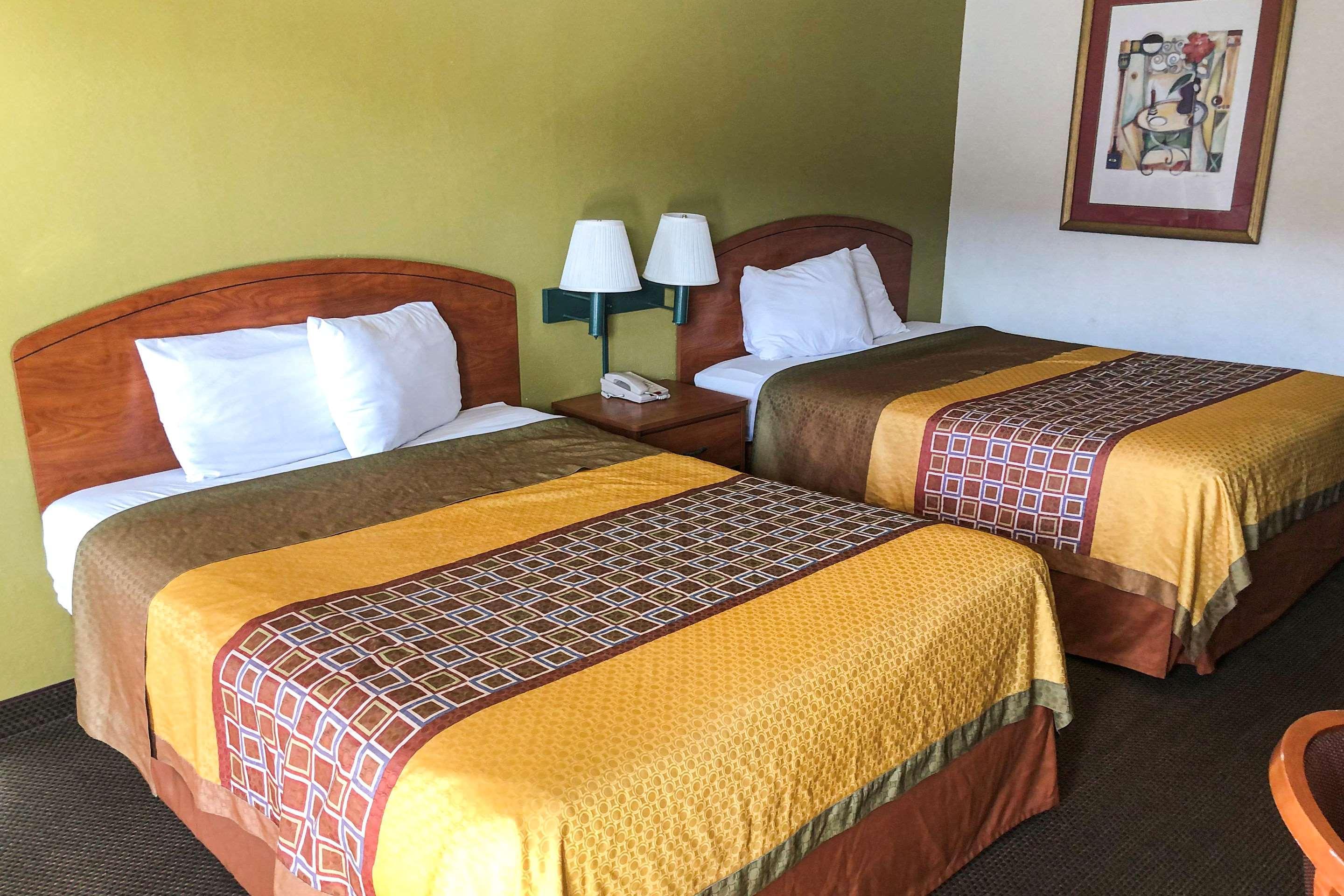 קרלייל Econo Lodge מראה חיצוני תמונה